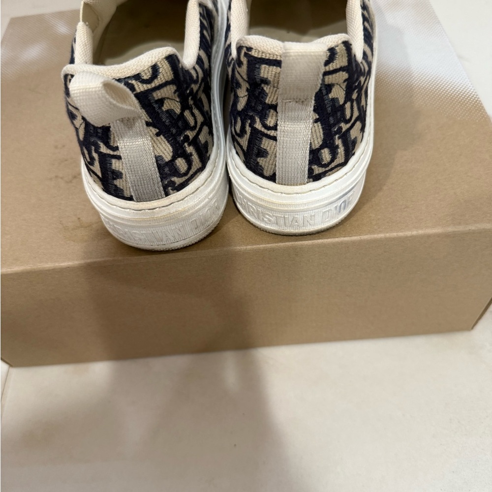 Dior Navy and Cream Slip-On Shoes - Picture 4 of 5